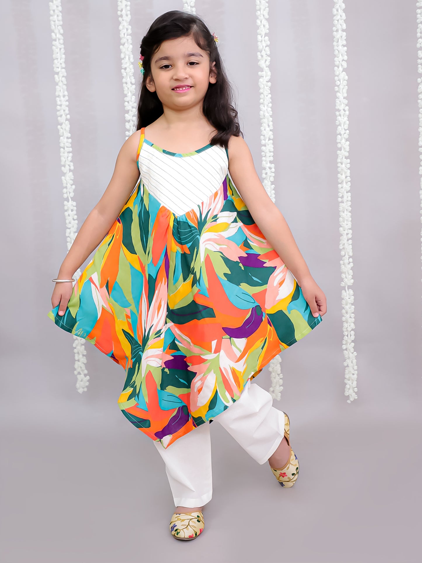 Parrot print strap dress
