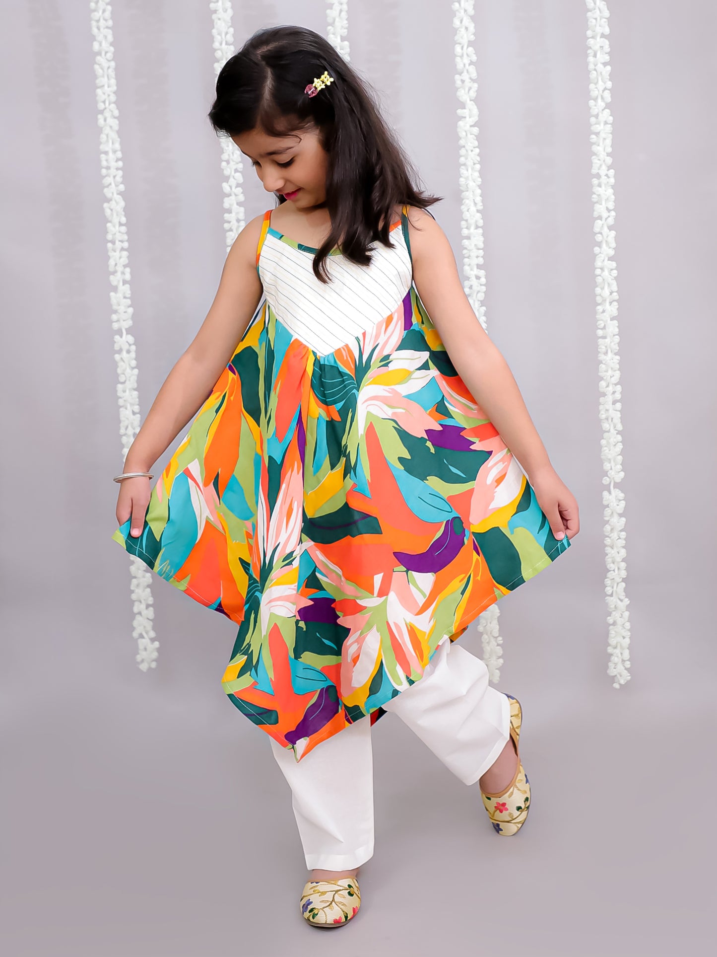 Parrot print strap dress
