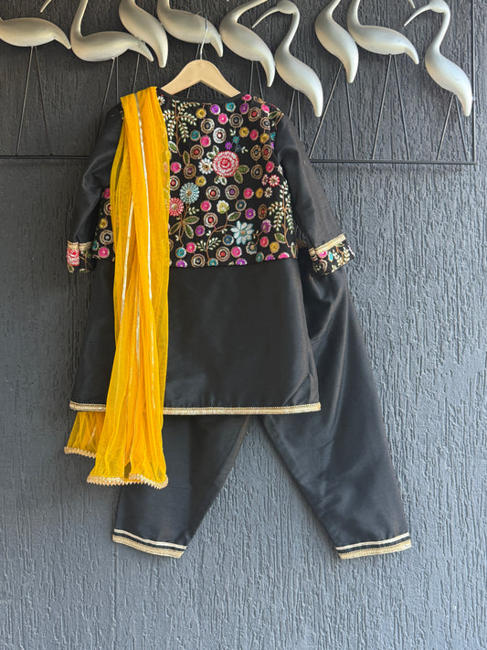 Black Embroidered Kurta Set with Dupatta