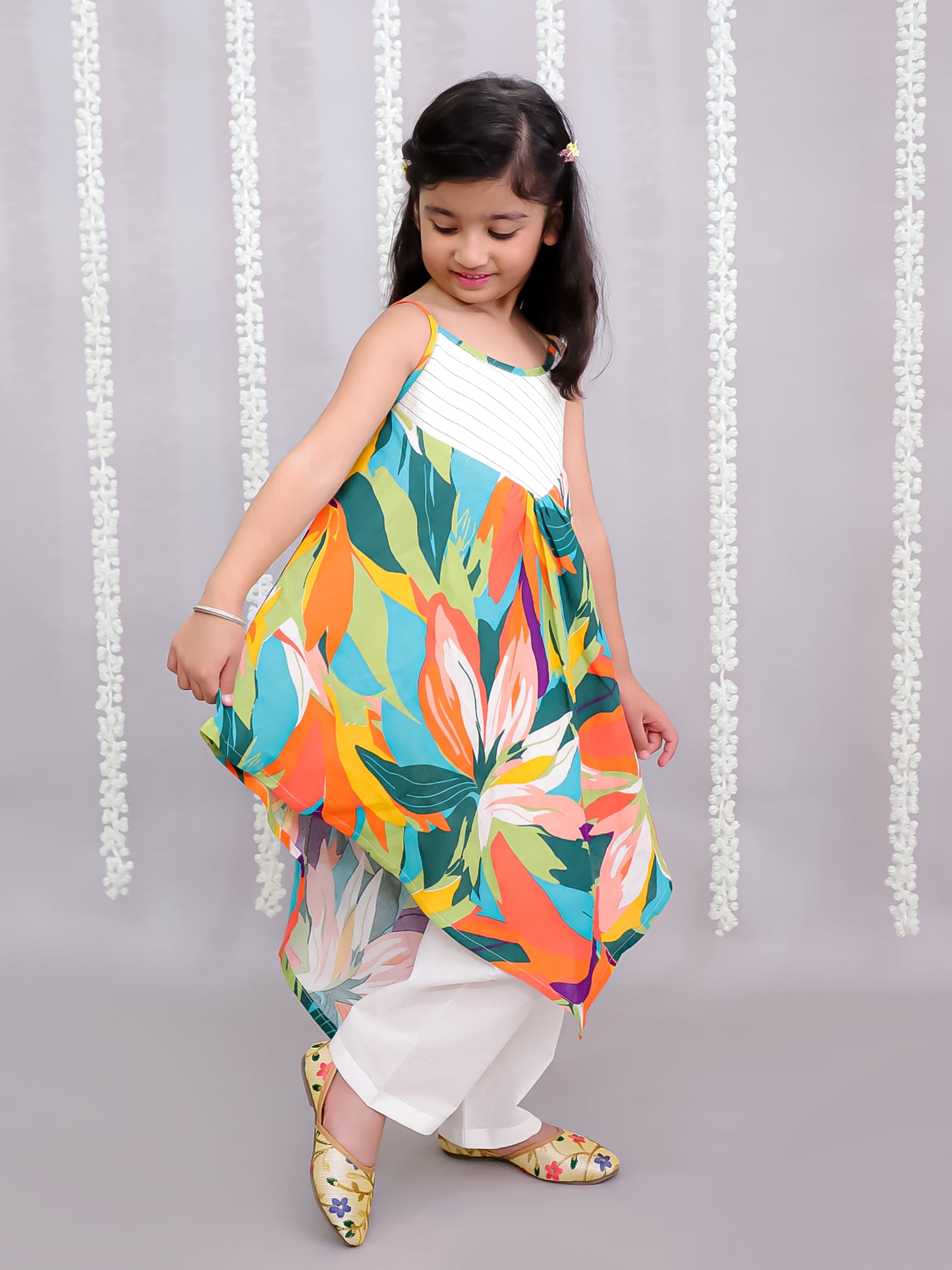 Parrot print strap dress