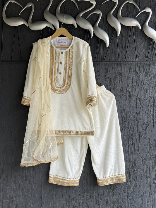 Off White Velvet Kurta Co-ord Set