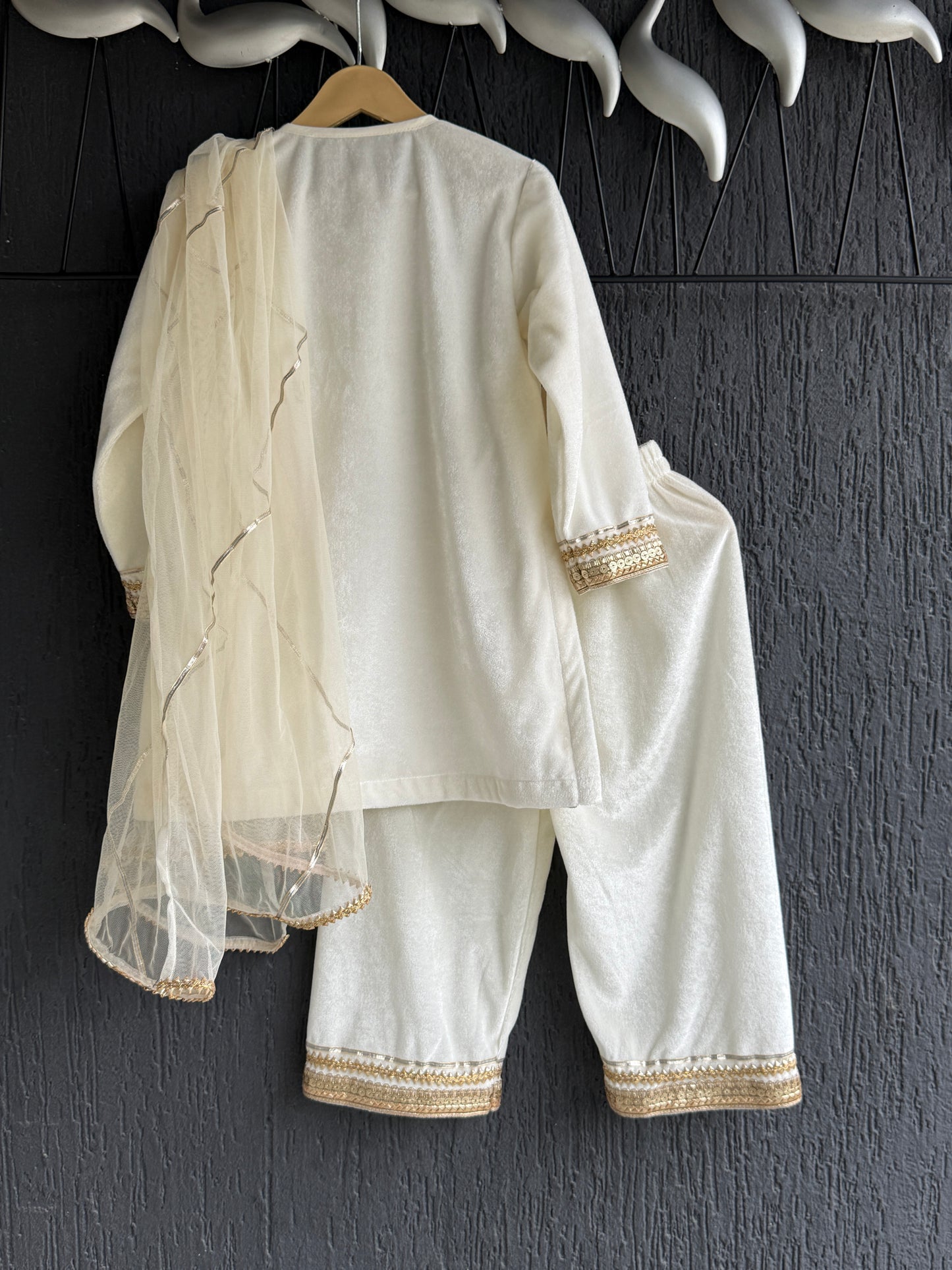Off White Velvet Kurta Co-ord Set