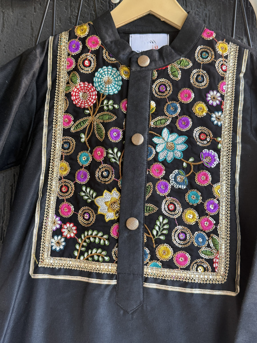 Black Embroidered Kurta Set for boys