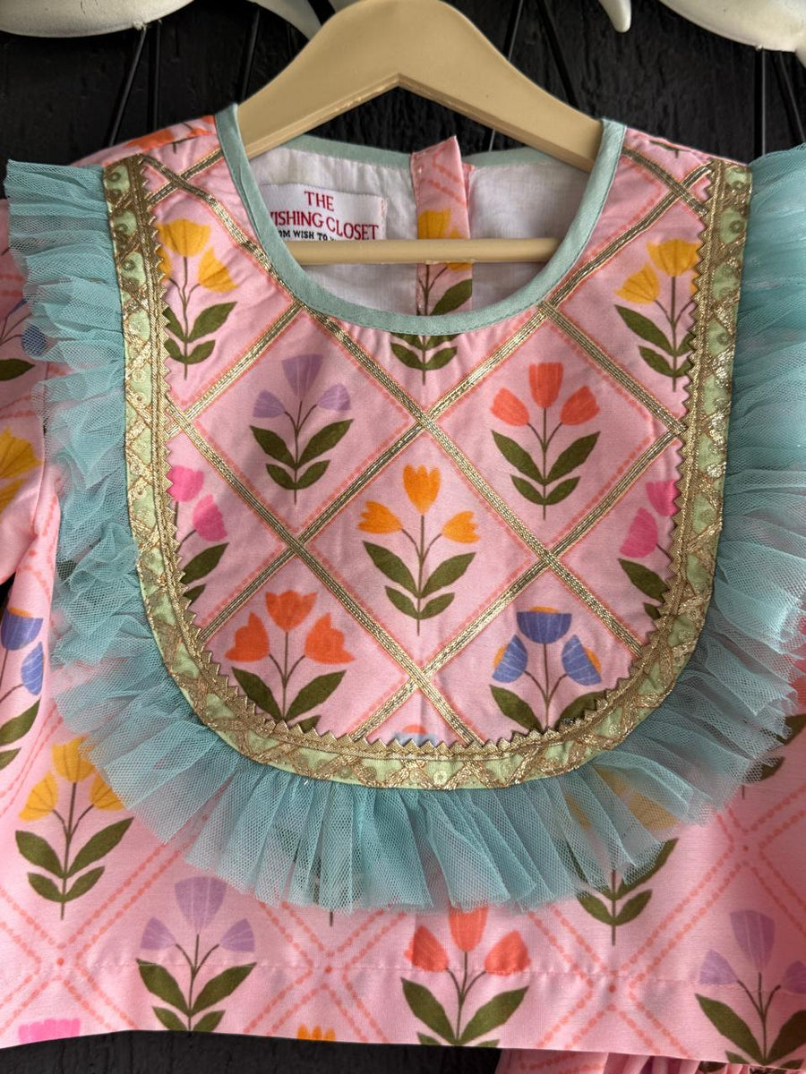 Pink geometric flower print Lehenga